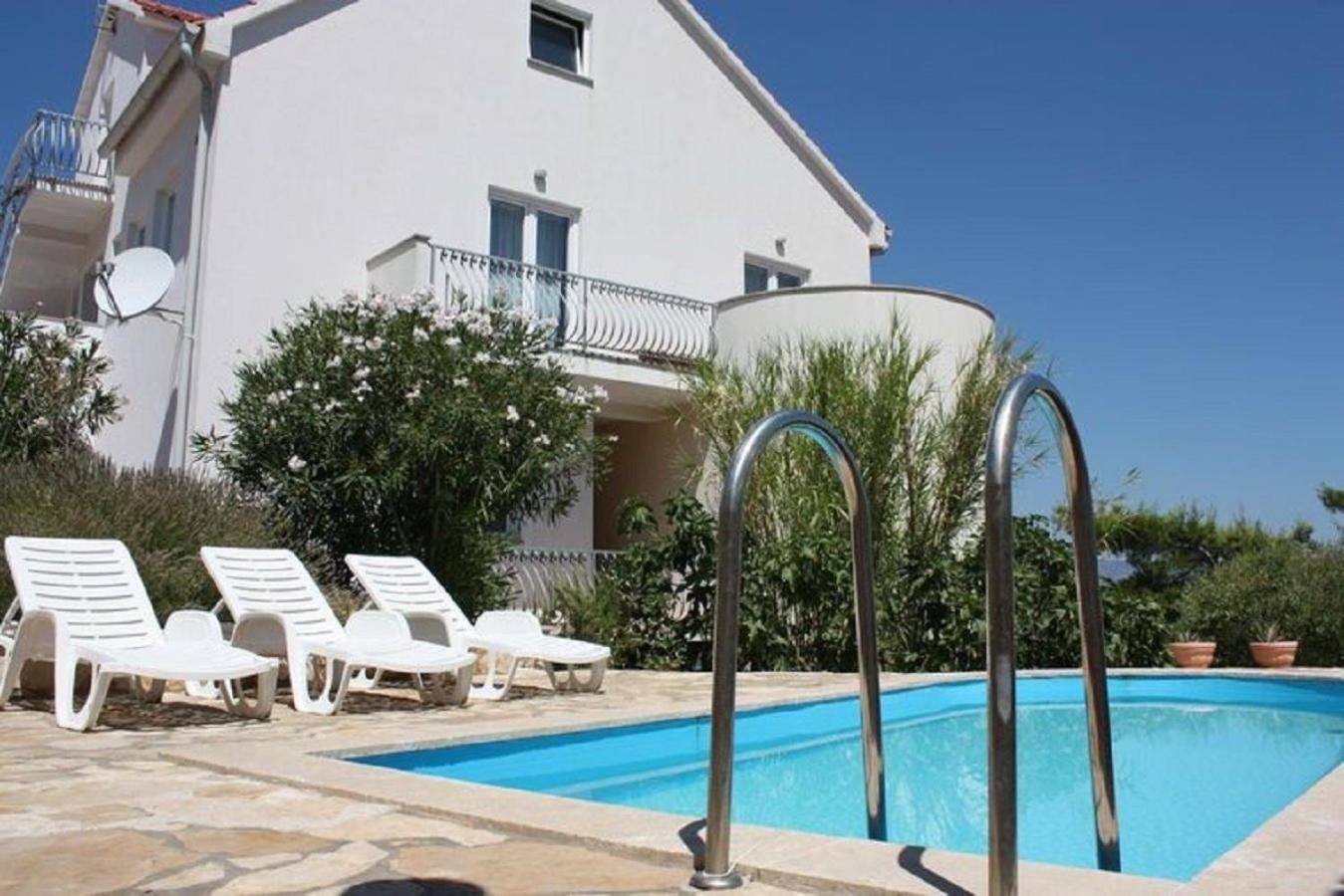 Niko Jelsa (Hvar)